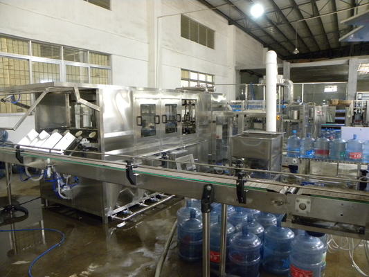 Drinking Water PET Barrel Bottle 5 Gallon Filling Machine 600bph 18L 19L 20L